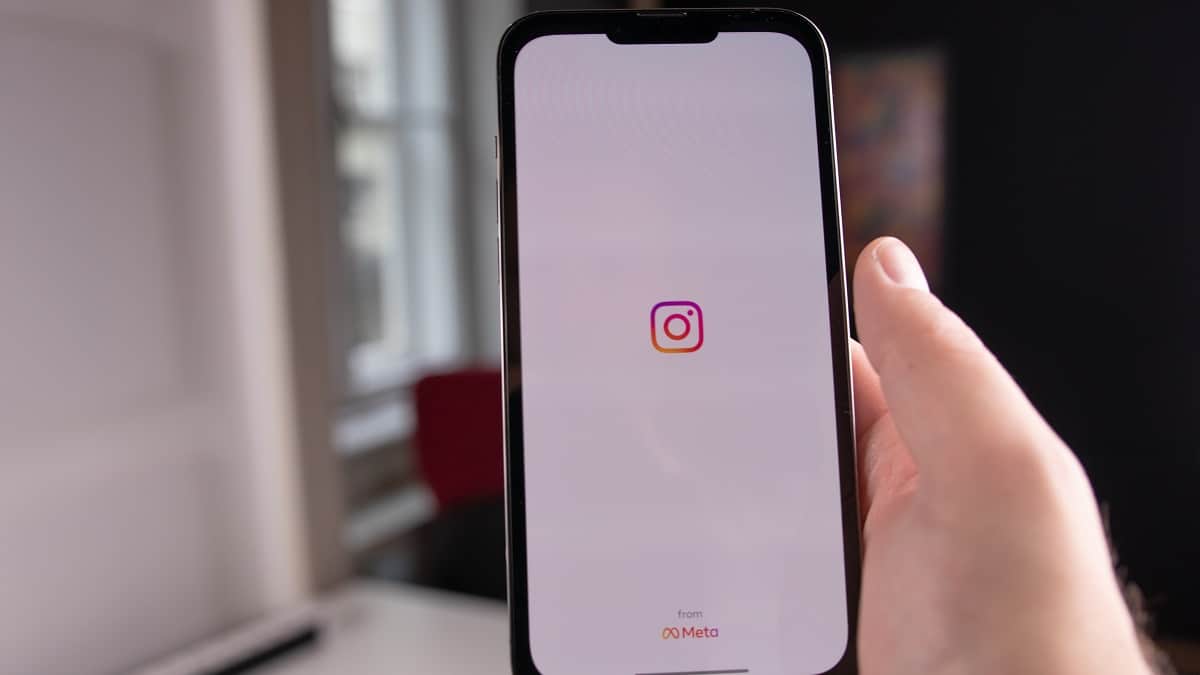 Instagram takipçiye gönderi gizleme
